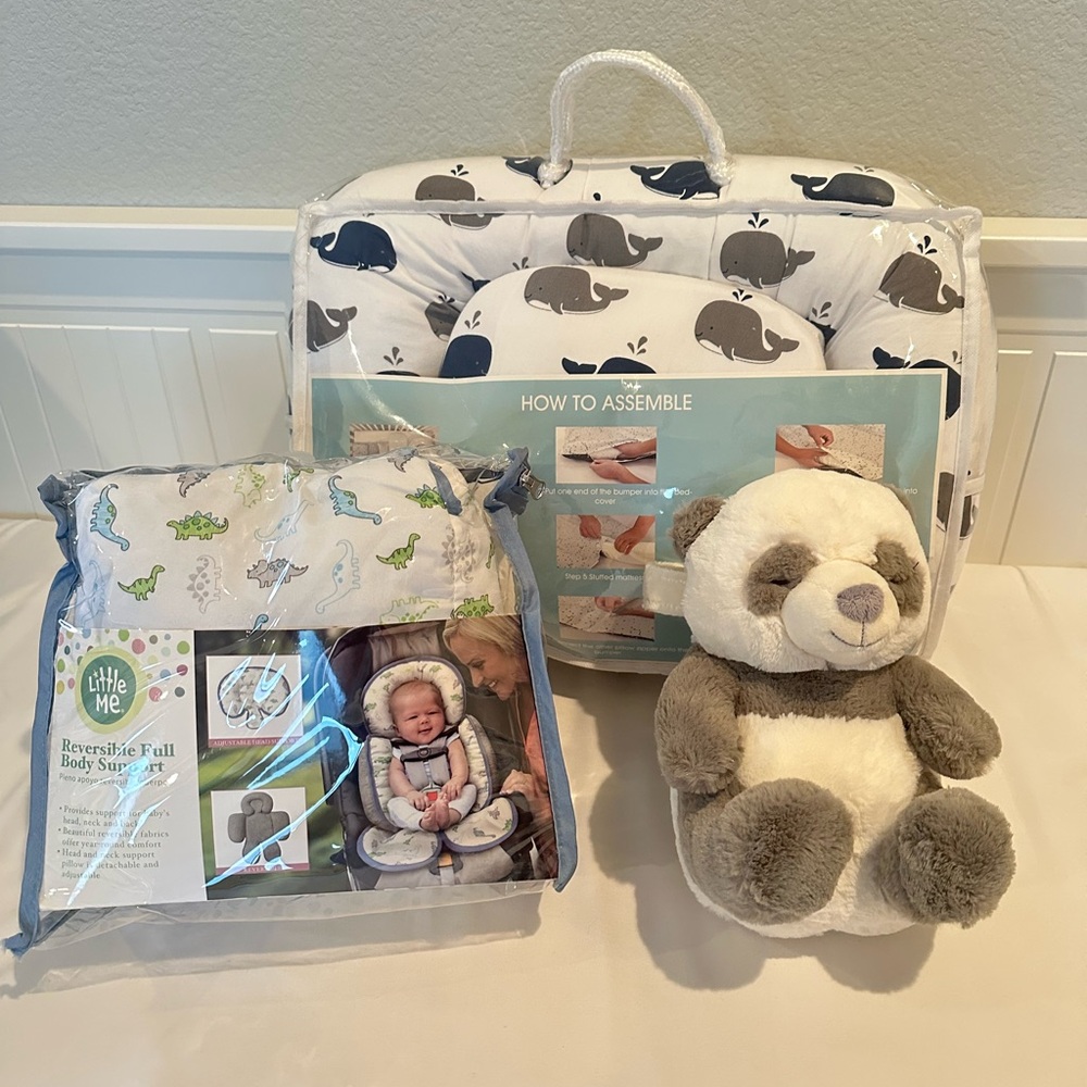 Bundle of baby stuff. Clean and good condition.